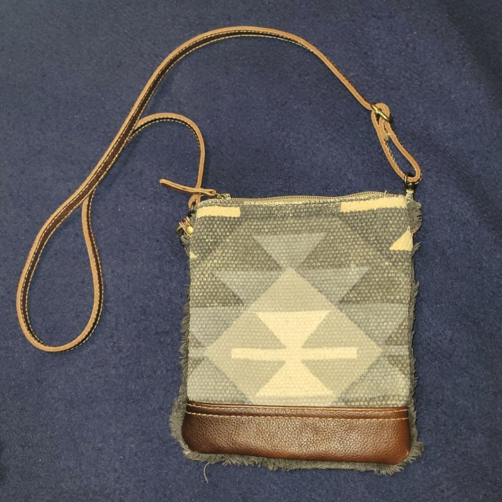 Myra Western Crossbody Bag - Small Southwest pattern